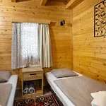 Hébergement de vacances Private Summer House With Swimming Pool, Bar And Pit For Football And Volleyball *