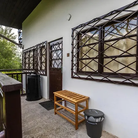 Private Summer House With Swimming Pool, Bar And Pit For Football And Volleyball Σπίτι διακοπών