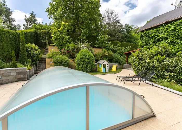 Private Summer House With Swimming Pool, Bar And Pit For Football And Volleyball Casa vacanze *