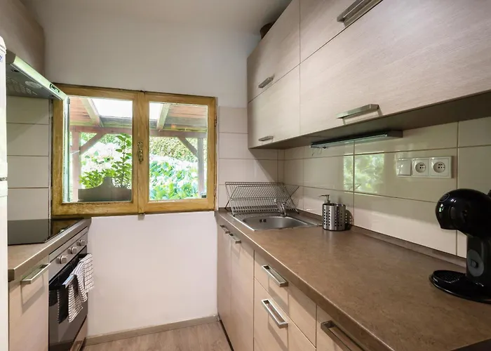 Casa vacanze Private Summer House With Swimming Pool, Bar And Pit For Football And Volleyball